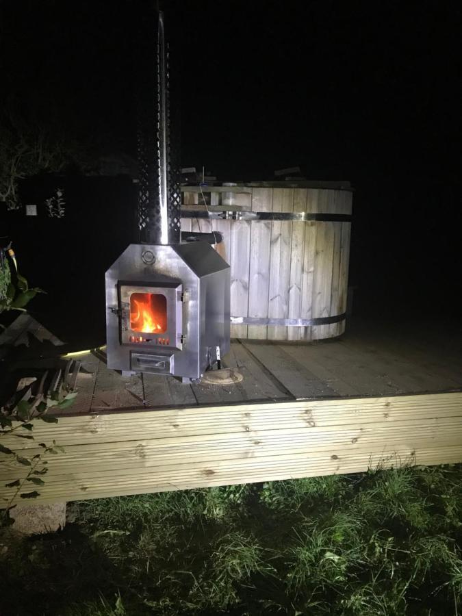 Norwell View Farm Glamping With Hot Tubs Hotel Bath Kültér fotó