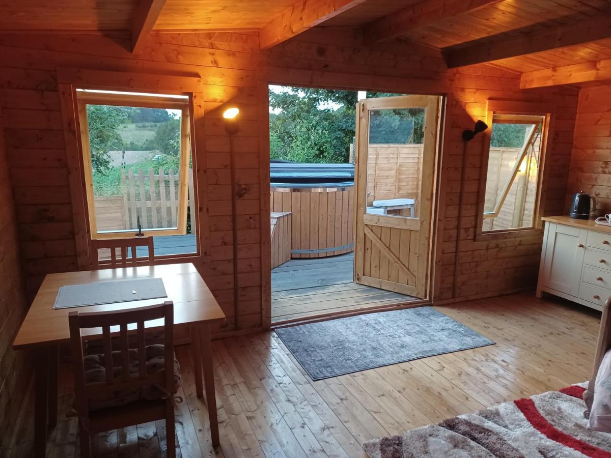 Norwell View Farm Glamping With Hot Tubs Hotel Bath Kültér fotó